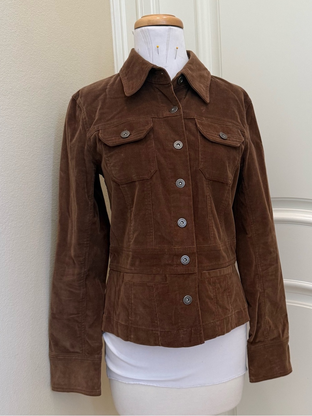 New - Rafaella brown fine line stretch corduroy jacket